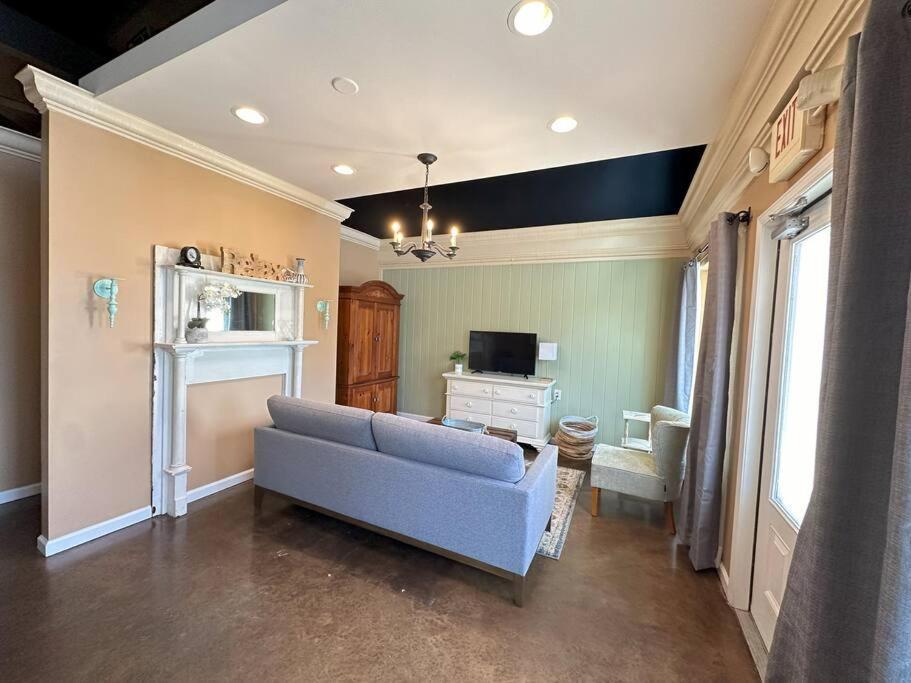 Haven At Hazel~Downtown Loft Appartement Demorest Buitenkant foto
