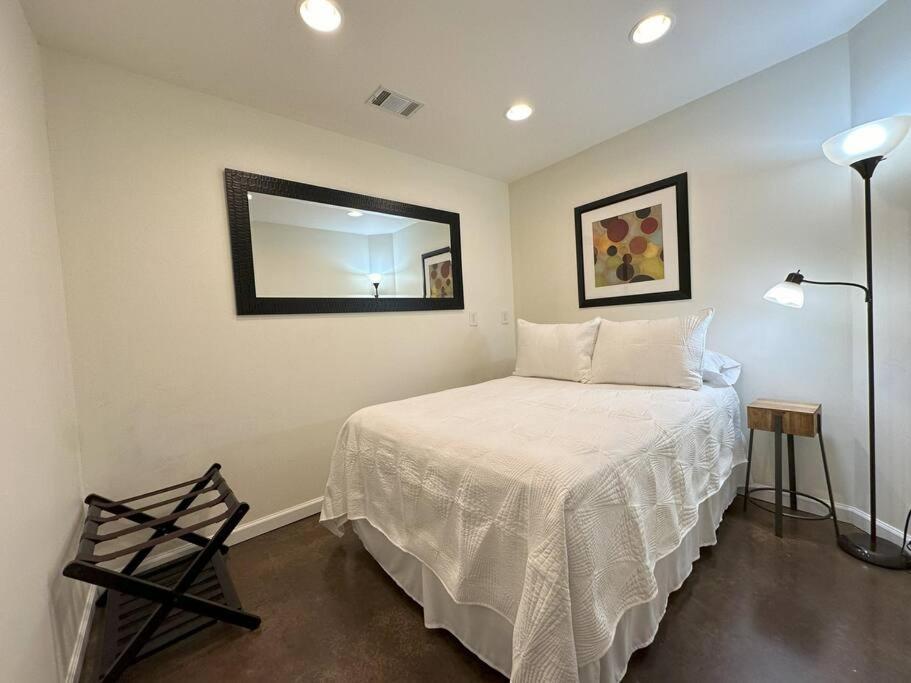 Haven At Hazel~Downtown Loft Appartement Demorest Buitenkant foto